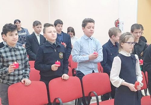 «ПОМНИТЕ!  ЧЕРЕЗ ВЕКА, ЧЕРЕЗ ГОДА - ПОМНИТЕ!»