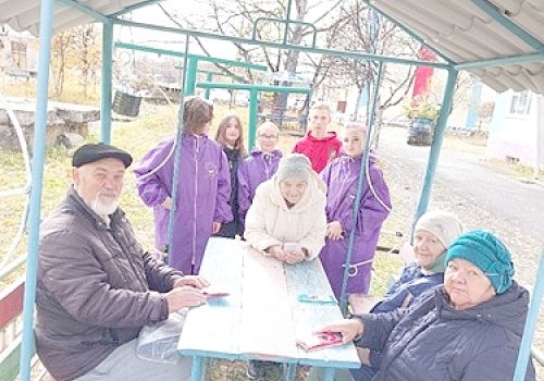 «ПРИМИТЕ НАШИ ПОЗДРАВЛЕНИЯ!»