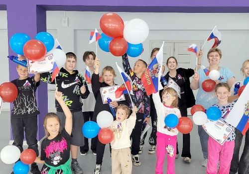 «ФЛАГ РОССИИ - НАША ГОРДОСТЬ» (0+)