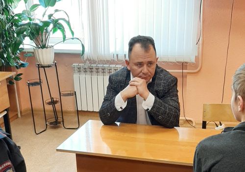 Уполномоченный по правам ребенка в Магаданской области оценил работу с несовершеннолетними в Хасынском округе