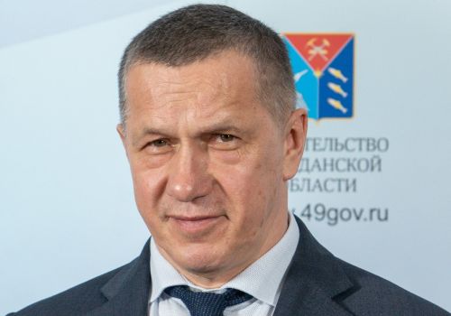Юрий Трутнев поздравил жительниц Дальнего Востока с 8 Марта