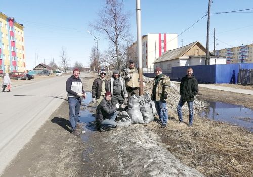 В ПОСЕЛКЕ ОЛА ПРОШЕЛ ПЕРВЫЙ СУББОТНИК (12+)