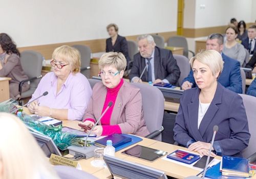 О БЮДЖЕТНОЙ ОБЕСПЕЧЕННОСТИ МУНИЦИПАЛИТЕТОВ