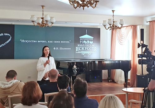 Колымские подростки успешно осваивают творческие профессии в Школе креативных индустрий