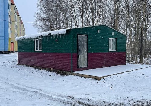 Новая модульная автостанция открылась в колымском поселке Дебин