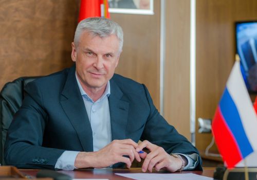 Поздравление губернатора Сергея Носова с Днем знаний