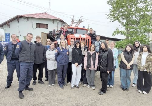ДЕНЬ ОТКРЫТЫХ ДВЕРЕЙ В ПОЖАРНОЙ ЧАСТИ 0+