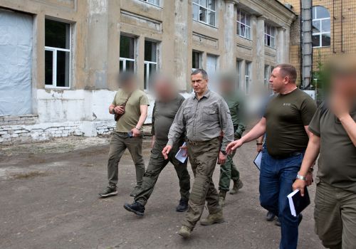 Юрий Трутнев поручил семи регионам ДФО сделать все, чтобы «ДНР чувствовала, что Россия рядом»