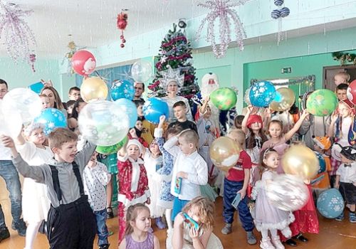 ЧУДЕСНЫЙ ПРАЗДНИК – НОВЫЙ ГОД!