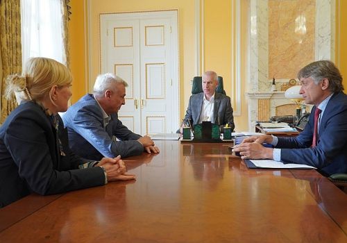 Губернатор Колымы Сергей Носов встретился с министром спорта РФ Олегом Матыциным