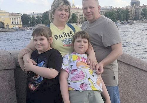 «НЕ НАДОБНО ДРУГОГО ОБРАЗЦА, КОГДА В ГЛАЗАХ ПРИМЕР ОТЦА»