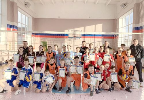 «СОРЕВНОВАНИЯ ОТЛИЧАЛИСЬ  ИНТЕРЕСНОЙ И ЗРЕЛИЩНОЙ ИГРОЙ»