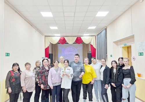 КТО СКАЗАЛ, ЧТО ИГРАТЬ ЛЮБЯТ ТОЛЬКО ДЕТИ?