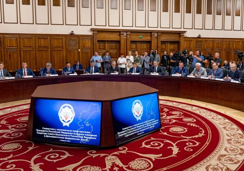 В Хабаровске Юрий Трутнев и Николай Патрушев провели выездное совещание Секретаря Совета Безопасности РФ