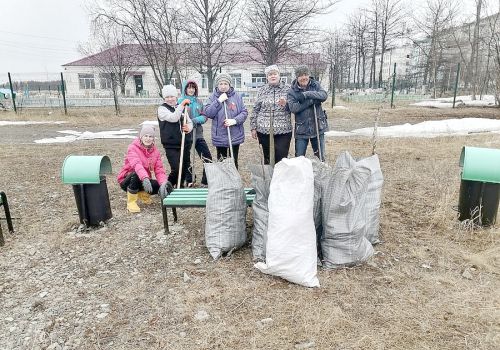 НЕ БРОСАЙТЕ МУСОР НА УЛИЦЕ! (12+)