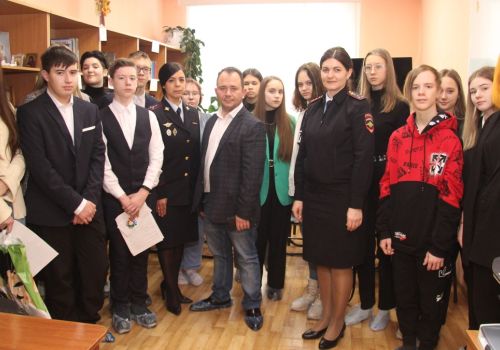В Магадане состоялось первое заседание обновленного Детского общественного совета