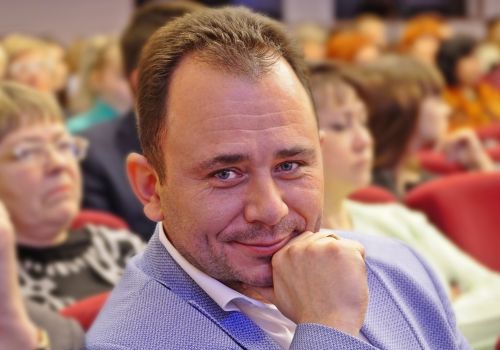 Уполномоченный по правам ребенка в Магаданской области принял участие в круглом столе движения «Народный фронт «За Россию»