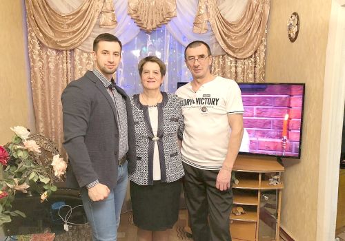 «В ИХ СЕМЬЕ ЦАРИТ ЛЮБОВЬ, СОГЛАСИЕ И УВАЖЕНИЕ»