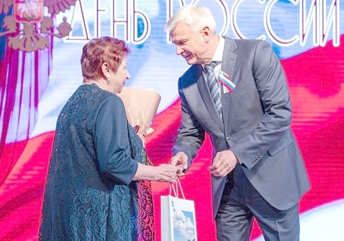 ЗАСЛУЖЕННАЯ НАГРАДА